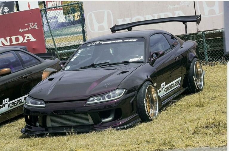 Nissan silvia s15 Hood vented style – JP Fiber Shop